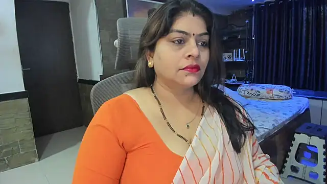 Snapshot of tarivishu23 chatting on March 2025 01:43:01 AM tarivishu23 online show from March 2025 01:43:01 AM