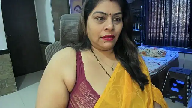 Snapshot of tarivishu23 chatting on March 2025 03:56:02 AM tarivishu23 online show from March 2025 03:56:02 AM