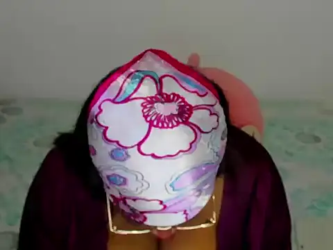 NinaGrey  online show from February 2026 12:22:02 AM