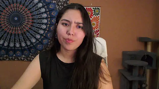 Snapshot of IntimateTales chatting on September 2025 07:31:01 PM IntimateTales online show from September 2025 07:31:01 PM