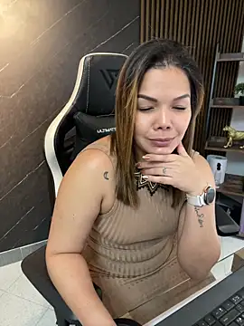KellyBrooklyn  online show from March 2026 02:53:02 PM