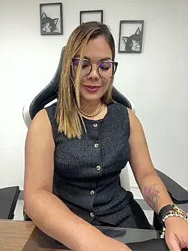 KellyBrooklyn  online show from March 2025 12:17:01 PM