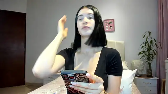 Snapshot of macarena_vallejo chatting on May 2026 12:53:02 AM macarena vallejo online show from May 2026 12:53:02 AM