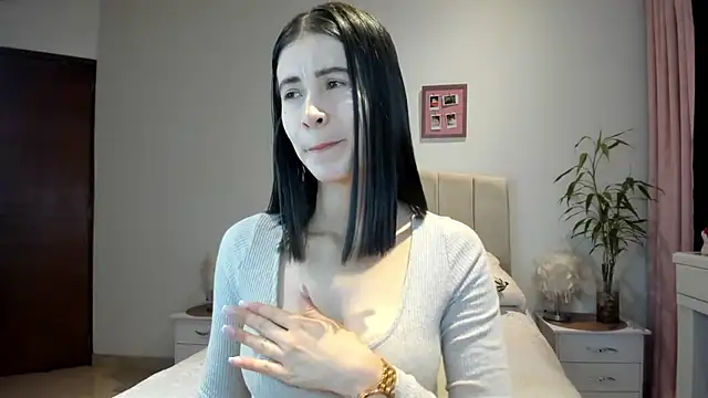 macarena vallejo online show from March 2026 02:59:02 AM