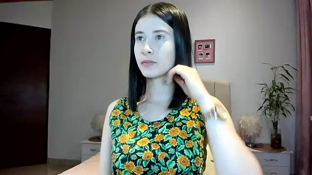 macarena vallejo online show from November 2025 03:29:01 AM