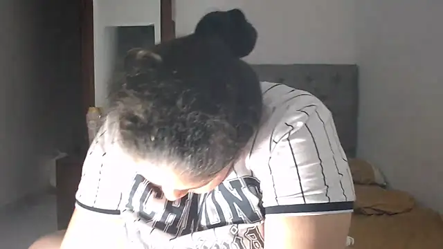 tiffany horny 1 online show from March 2025 02:45:01 AM