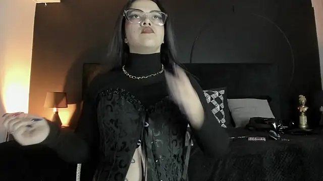 Jade 16 online show from March 2025 03:29:02 PM