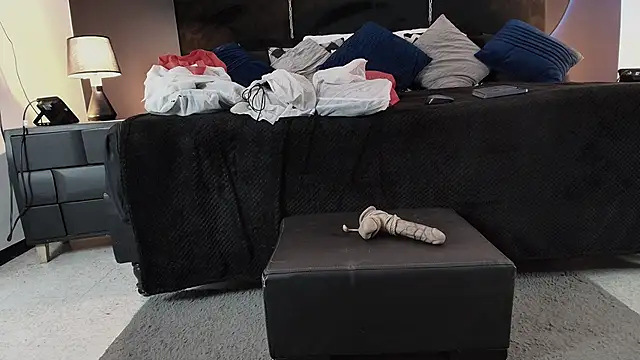  Jade 16 online show from March 2026 11:47:02 AM