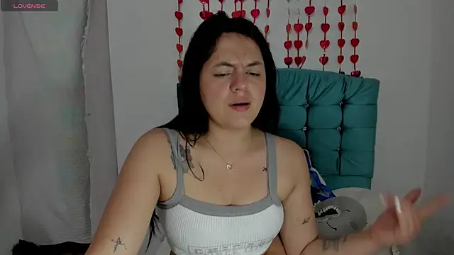 Snapshot of Anal_Milky_Momma chatting on February 2025 01:22:01 PM Anal Milky Momma online show from February 2025 01:22:01 PM