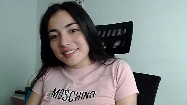 Honey Aynur20 online show from December 2024 02:42:01 PM