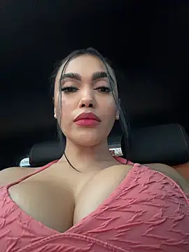 emma andrew1 online show from April 2026 04:32:01 PM