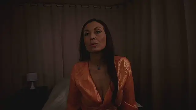 Swetisabella01 online show from December 2025 11:43:01 PM