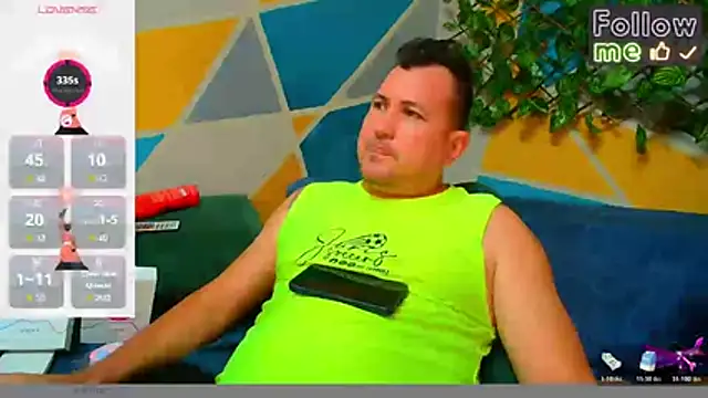 Snapshot of xavier_1988 chatting on March 2026 07:25:02 PM xavier 1988 online show from March 2026 07:25:02 PM