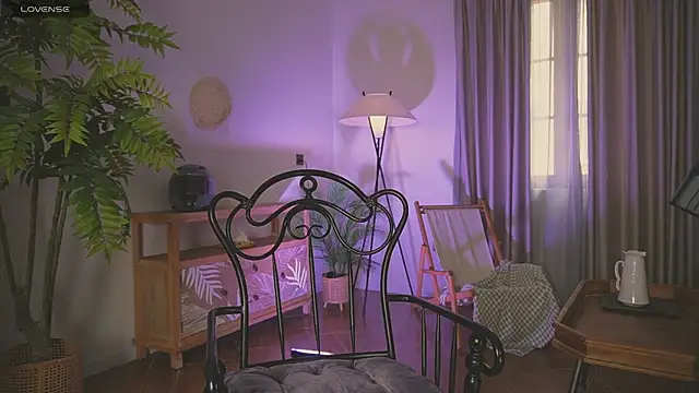 lanabosch online show from October 2025 01:50:01 AM