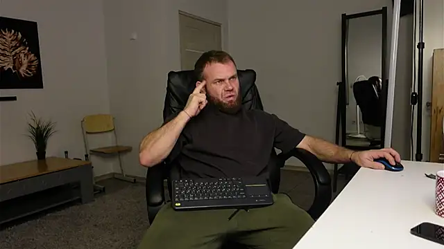 Tommy Burnz online show from December 2025 02:57:02 AM