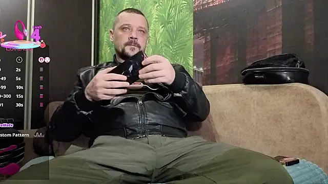 DanielOhCool online show from February 2026 06:22:01 AM