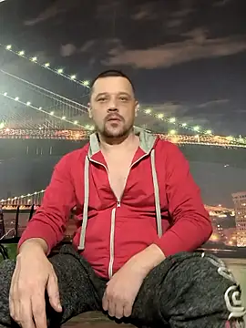 Snapshot of DanielOhCool chatting on March 2025 07:01:02 PM DanielOhCool online show from March 2025 07:01:02 PM