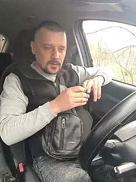 Snapshot of DanielOhCool chatting on March 2025 10:06:02 AM DanielOhCool online show from March 2025 10:06:02 AM