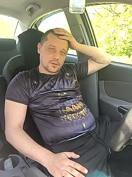 DanielOhCool online show from May 2026 09:02:01 AM