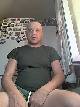 Snapshot of DanielOhCool chatting on June 2026 10:10:02 AM DanielOhCool online show from June 2026 10:10:02 AM