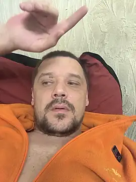 Snapshot of DanielOhCool chatting on September 2025 07:58:01 PM DanielOhCool online show from September 2025 07:58:01 PM