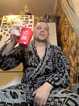 DanielOhCool online show from March 2026 05:19:01 AM