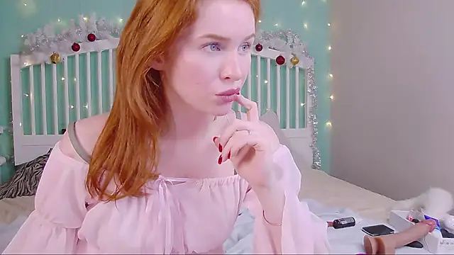 Snapshot of GingerArin chatting on January 2025 05:02:02 PM GingerArin online show from January 2025 05:02:02 PM