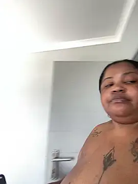 MissLola27 online show from November 2025 06:29:01 AM