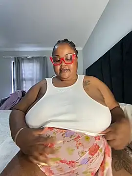 MissLola27 online show from November 2025 05:55:01 AM