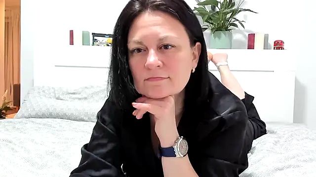 BritttanyBrix online show from April 2026 08:15:01 PM