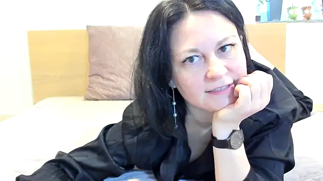 Snapshot of BritttanyBrix chatting on March 2026 11:28:02 AM BritttanyBrix online show from March 2026 11:28:02 AM