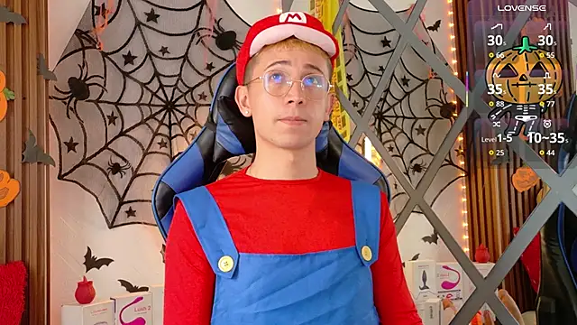 Chris Bennett online show from October 2025 01:12:02 PM