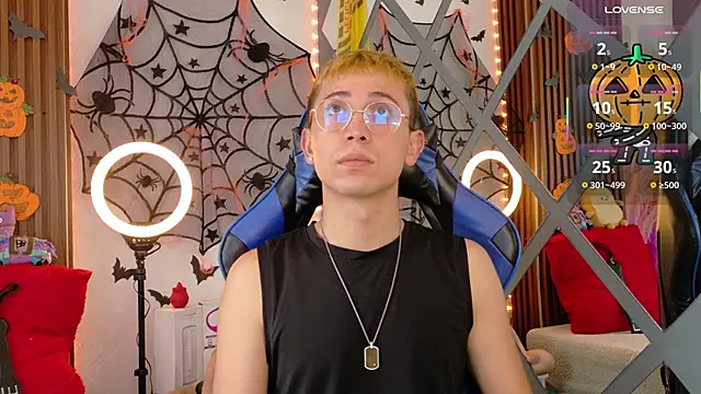 Chris Bennett online show from October 2025 12:04:01 PM