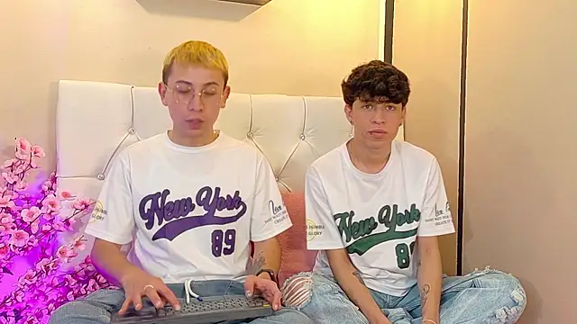 Chris Bennett online show from October 2025 12:59:02 PM