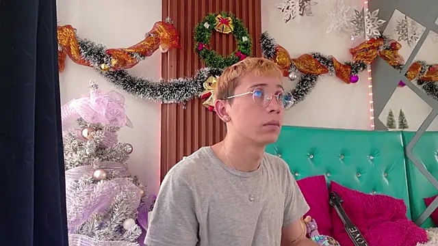 Chris Bennett online show from November 2025 01:22:02 PM