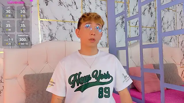 Chris Bennett online show from April 2026 03:07:01 PM