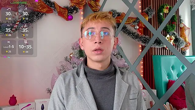 Chris Bennett online show from December 2025 01:43:02 PM