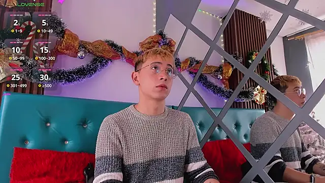 Chris Bennett online show from December 2025 02:56:01 PM