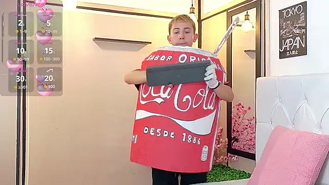 Chris Bennett online show from October 2025 09:00:01 PM