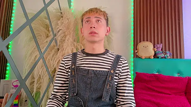 Chris Bennett online show from January 2026 01:03:01 PM