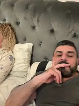 ChiIul11 online show from April 2026 08:10:02 PM