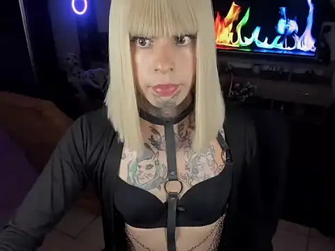 herreraisa official online show from April 2026 03:02:02 AM