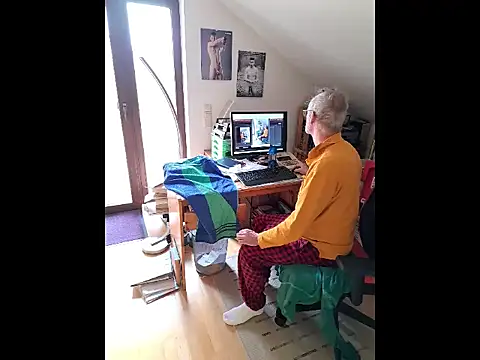 BerndisCam online show from September 2025 11:28:02 AM