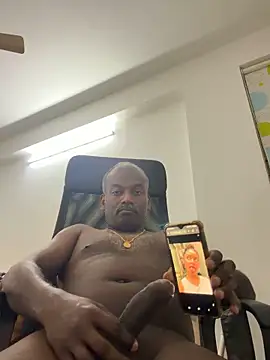 strongguyindia online show from February 2026 09:36:01 PM