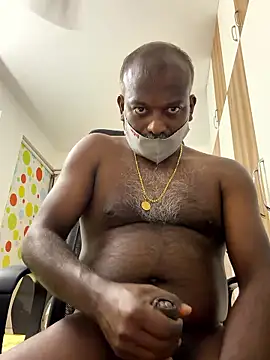 strongguyindia online show from April 2026 11:30:02 PM