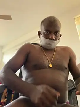 strongguyindia online show from February 2026 05:09:01 AM