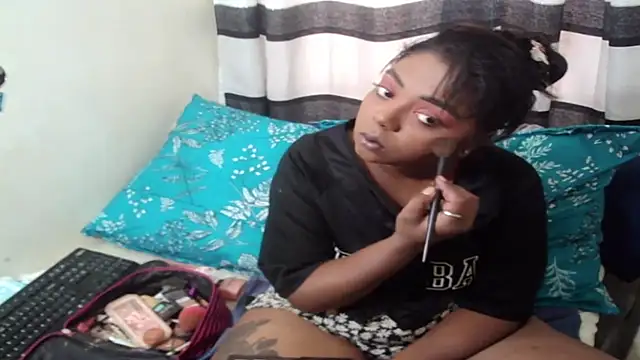 Indian FireXX online show from November 2025 05:19:01 AM