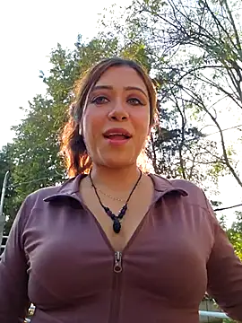 DORYY online show from November 2025 10:03:02 PM