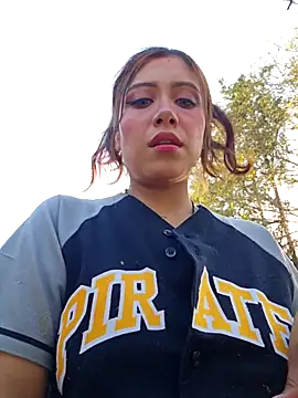 DORYY online show from November 2025 10:25:01 PM