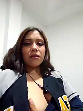 DORYY online show from November 2025 12:54:01 AM